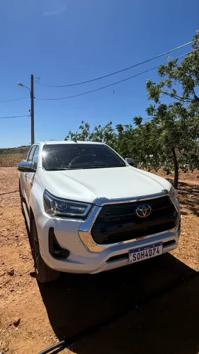 Toyota Hilux CD SRX 4X4 2.8 TDI 16V Diesel Aut. 2024