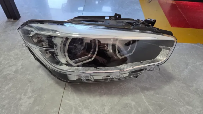 Farol bmw 120i 125i 2018 original ld