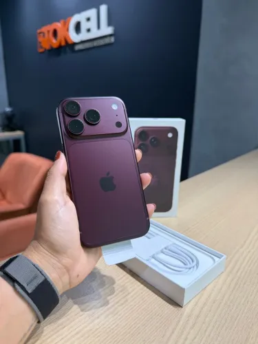 Iphone 18 Pro 512GB Bordo Novo Sem uso Garantia Apple