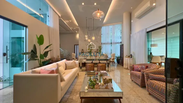 Casa à venda no Vieiralves com 5 quartos,500 m² de área construída e terreno de 1.000 m² -