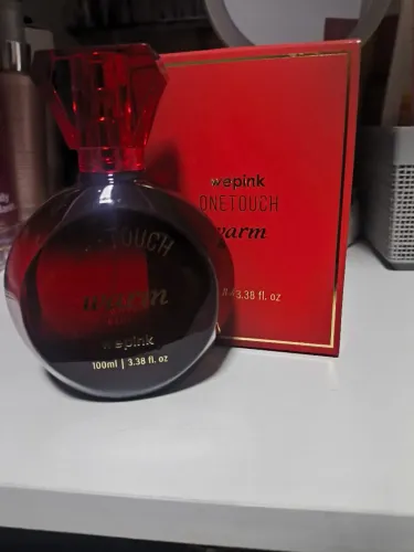 Perfume One Touch warm Wepink novo
