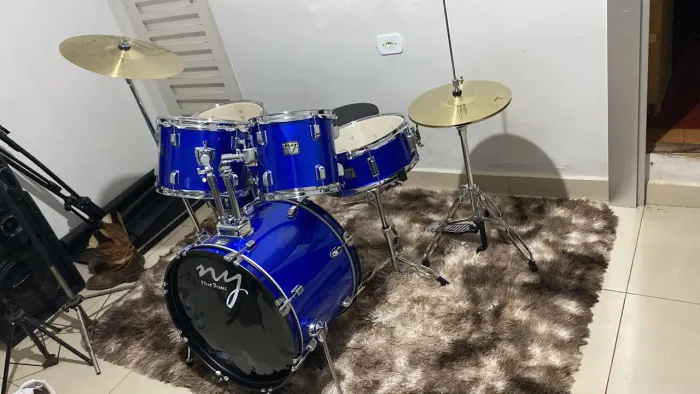 Bateria New York - Pouco Usada