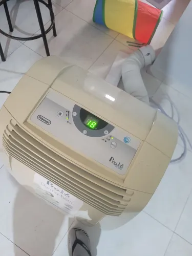 Ar condicionado portatil DeLongi Pinguino