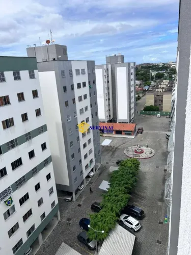 Apartamento com 3 dormitórios à venda, 58 m² por R$ 260.000 - Jóquei Clube - Fortaleza/CE