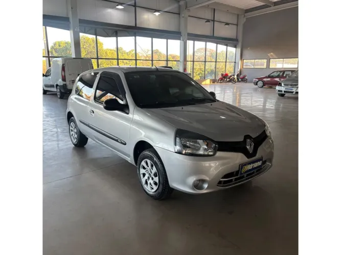 Renault Clio Authentique Hi-flex 1.0 16V 5P 2013