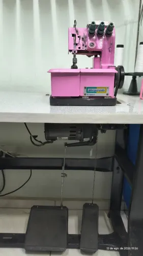 Máquina de costura galoneira semi industrial