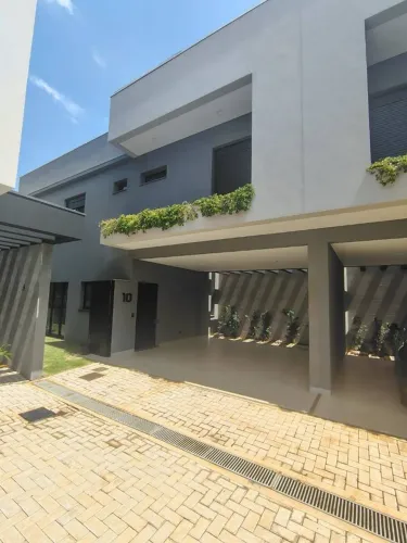 Sobrado de Condomínio com 3 quartos à Venda, Parque Residencial Rita Vieira - Campo Grande