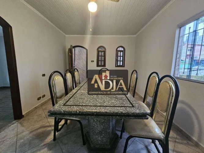 Casa com 2 dormitórios para alugar, 350 m² por R$ 4.016,67/mês - Vila Bocaina - Mauá/SP