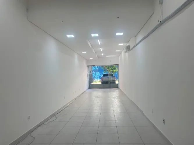 Loja Comercial para Aluguel no Padre Eustáquio (100m²) ? Colégio Marista