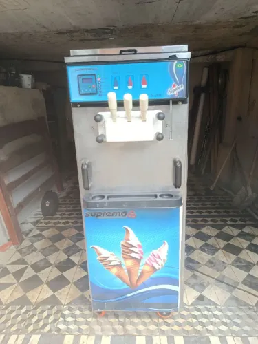 MÁQUINA DE SORVETE SUPREMA