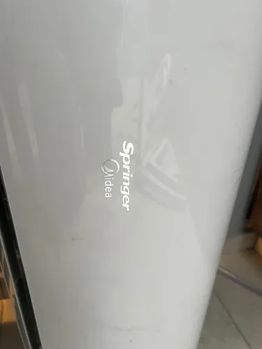 ? AR-CONDICIONADO 22.000 BTUs - 220V - SOMENTE FRIO - COMPLETO ?
