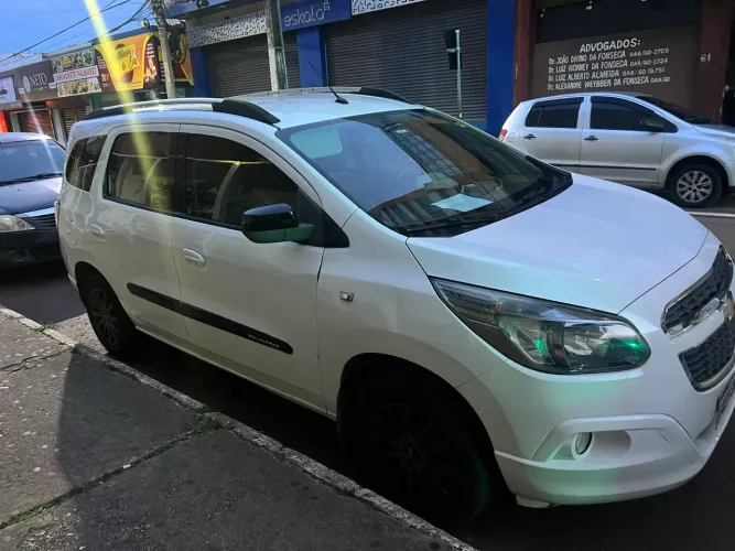 Chevrolet Spin LT 1.8 8V Econo.flex 5P Mec. 2014