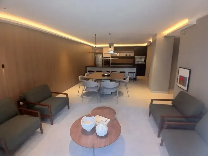 1 Quarto no Centro de Curitiba | 32 m² | Ao Lado da UFPR | R$ 363 Mil