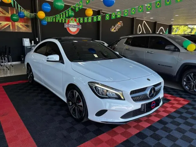 Mercedes-Benz A-200 A 200 1.6 Turbo 2018