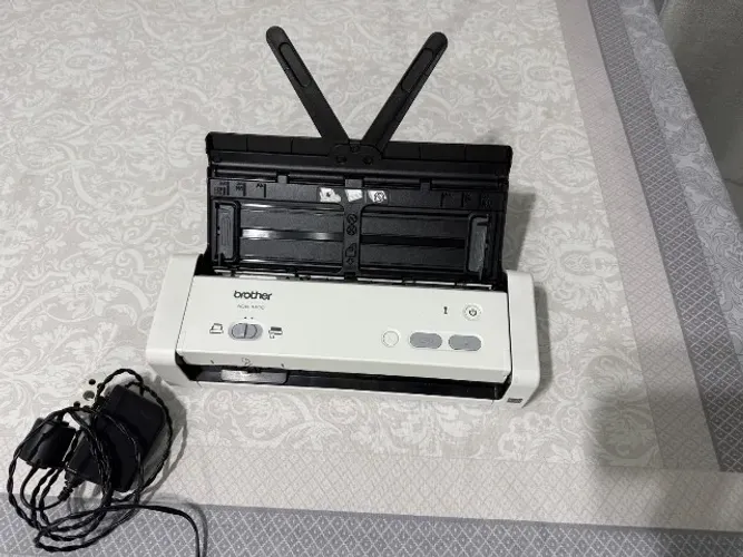 Scanner brother ADS-1200