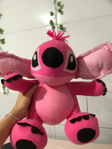 PELÚCIA STITCH ROSA