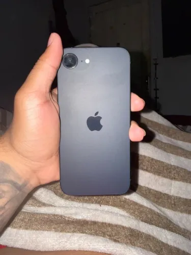 Vendo iphone 16e, ou troco s24 ultra