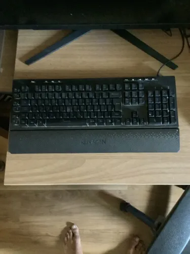 TECLADO REDRAGON NOVO *LER DESCRIÇÃO*