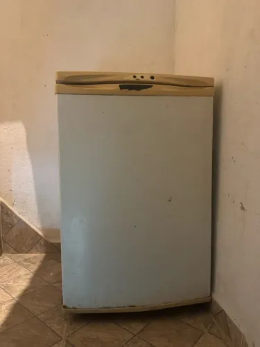 FRIGOBAR 