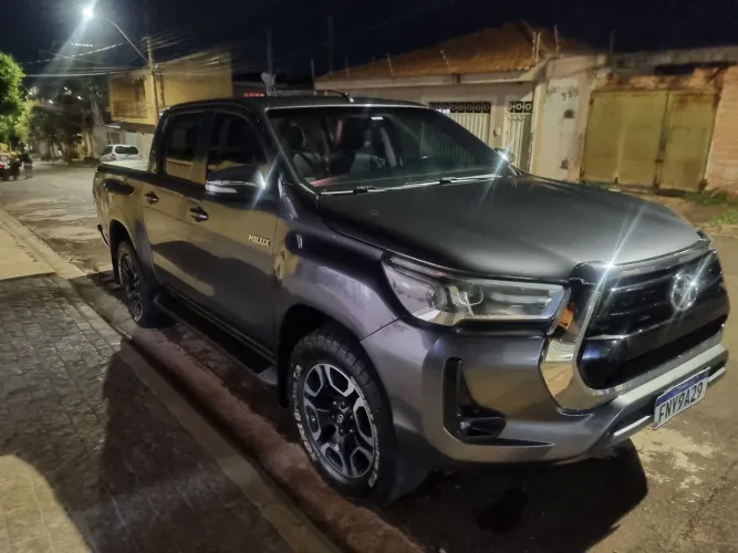 Toyota Hilux CD SRV 4X4 2.8 TDI Diesel Aut. 2017