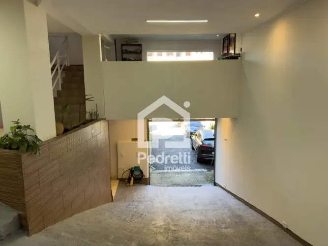 Garagem para 12 carros, 3 quartos e espaço gourmet para 30 pessoas R$ 750 mil!