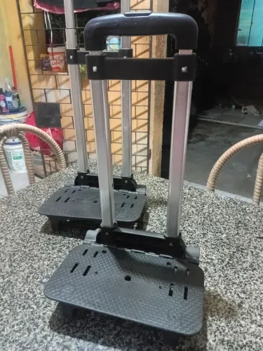 Carrinho de mochila escolar