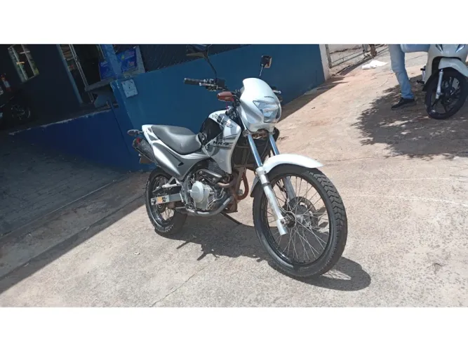 Honda Nx 4 falcon 400, Automático 2008