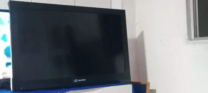 Tv buster nao é smarte leia descriçao
