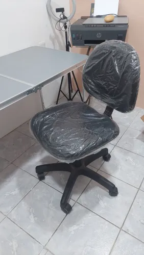 Cadeira escritório aceito cartão