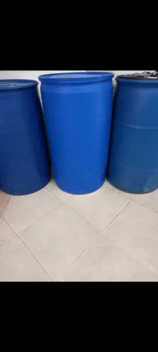 TAMBOR DE 200L E BOMBONAS DE 50 L