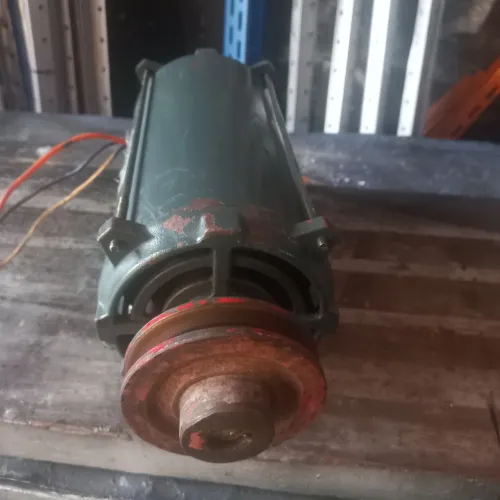 motor eletrico 1.5kw cavalos potencia  3300 rpm alta rotacao usado trifasico