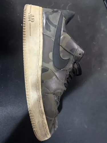 tênis nike air force 1 '07 lv8 masculino verde camuflado refletivo tamanho 41
