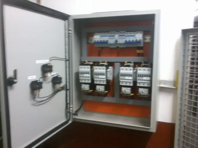 ELETRICISTA 24H: Emergência, Reformas e Manutenção Comercial e Residencial