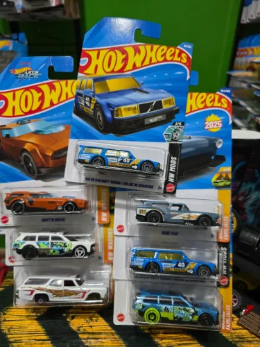 HOTWHEELS