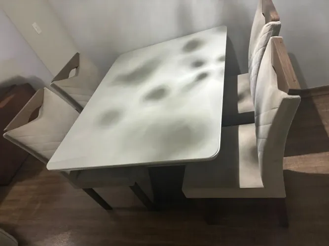 Mesa Off White