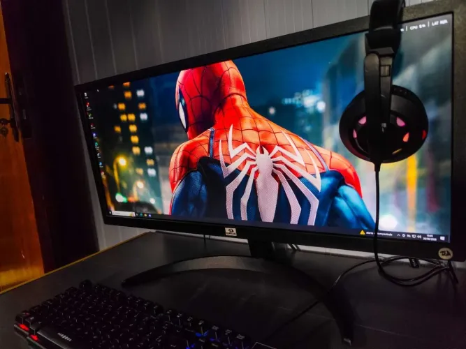 Monitor LG UltraWide 26'' - 75hz