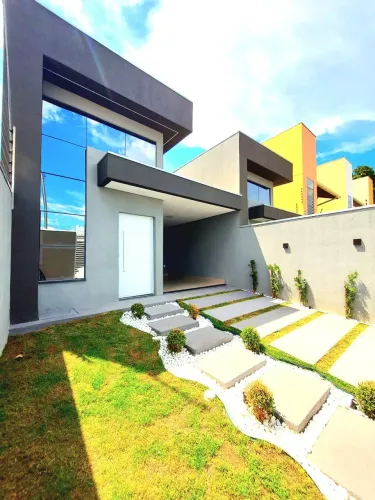 VENDE-SE Casa no bairro JARDIM Shangri-lá
