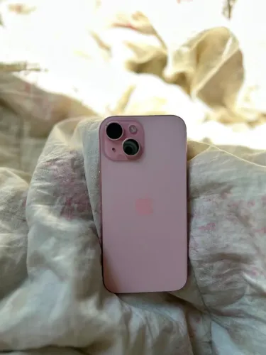 iPhone 15