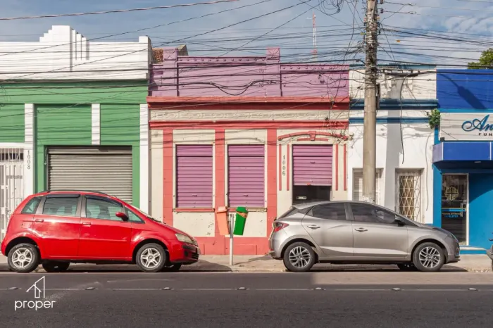Prédio comercial para aluguel no Centro - Pelotas/RS