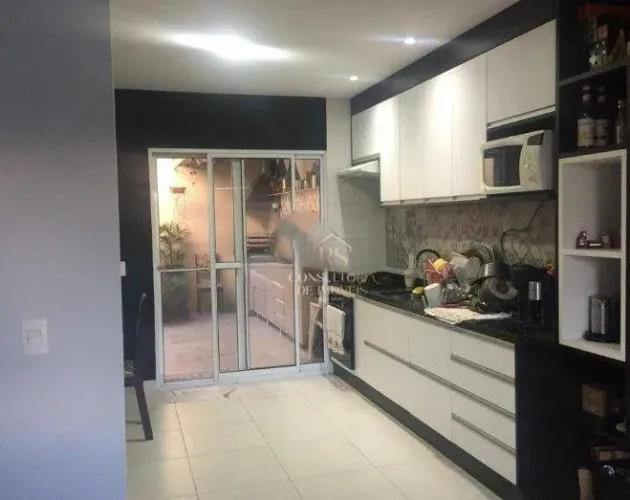 Casa em Condomínio