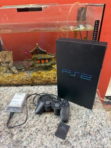 PlayStation 2 Fat 120 GB jogos na memória