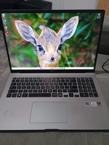 Notebook LG gram i5.10°g SSD 240. Memória 8g 