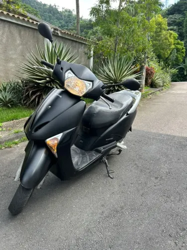 HONDA LEAD 2013 DOC OK