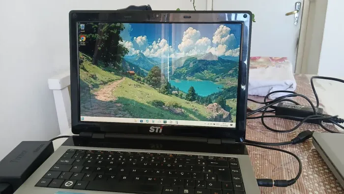 NOTEBOOK SEMP TOSHIBA 399,00 reais