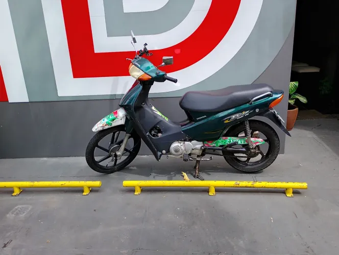HONDA BIZ 100 ES COM RODAS DE POP