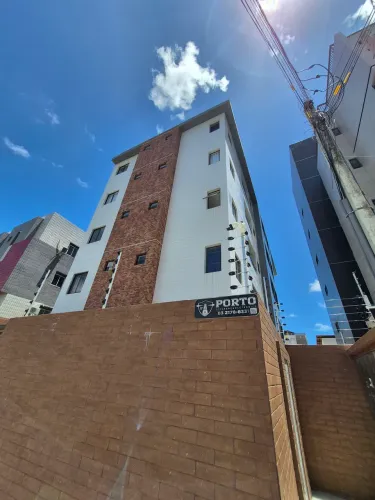 VENDE-SE apartamento de 01 quarto em INTERMARES!