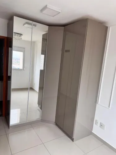 Vendo guarda roupa já instalado R$ 4.500