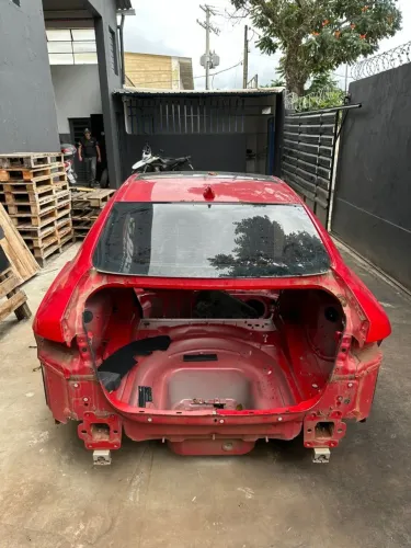 Caixote traseira baixa carroceria Jaguar xe 2018 2019 17 15