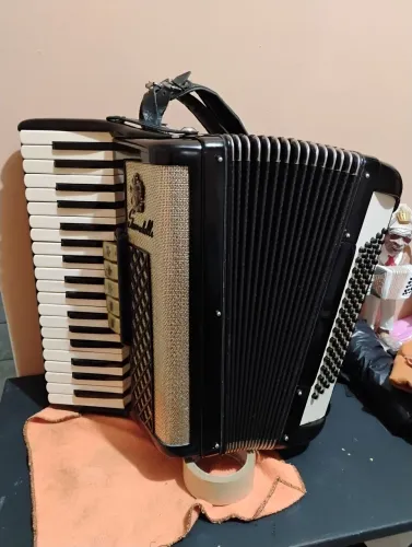 Sanfona acordeon serer ouro 80 baixos