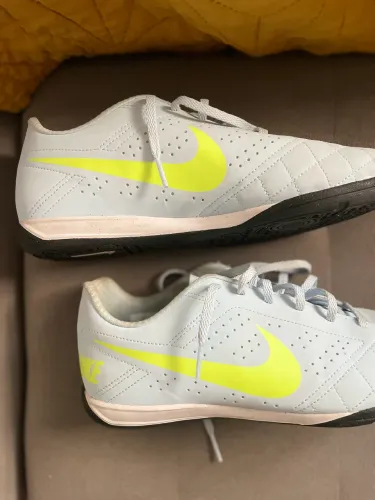 Tênis Futsal Nike